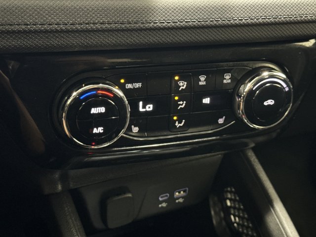 Used 2024 Chevrolet TrailBlazer LT w/ Convenience Package AWD/4WD image 19