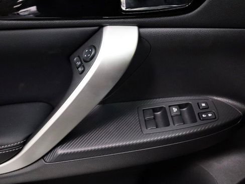 New 2025 Mitsubishi Eclipse Cross SE image 17