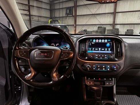 Used 2018 GMC Canyon All Terrain w/ All Terrain X Package AWD/4WD image 29