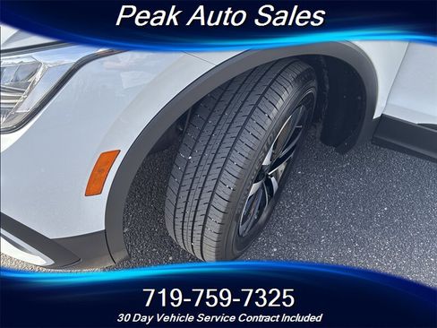 Used 2023 Volkswagen Tiguan S image 11