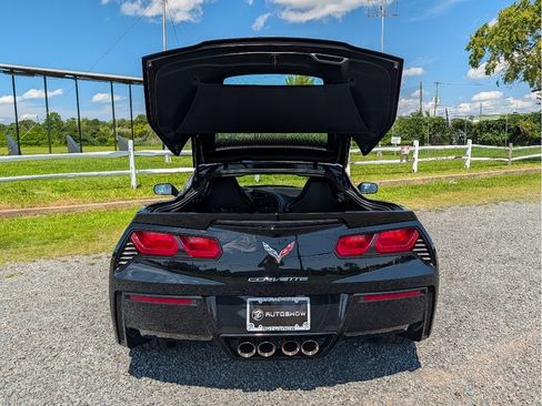 Used 2016 Chevrolet Corvette Stingray Coupe w/ 2LT Preferred Equipment Group RWD image 7
