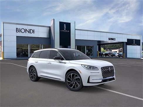 New 2026 Lincoln Corsair Grand Touring AWD/4WD image 7
