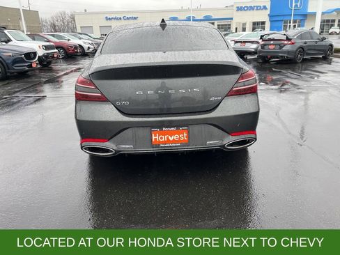 Used 2024 Genesis G70 2.5T image 6