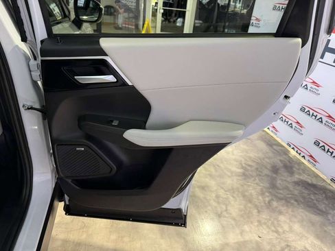 Used 2025 Mitsubishi Outlander Trail Edition image 50