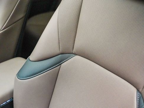 Used 2024 Lexus ES 350 w/ Premium Package image 27