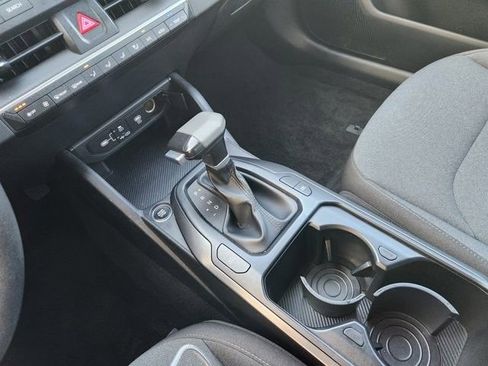 Used 2025 Kia K4 LXS image 18