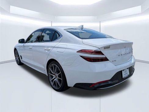 Used 2023 Genesis G70 2.0T AWD/4WD image 7