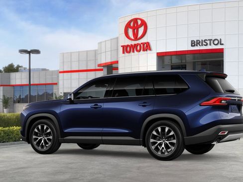 New 2026 Toyota Grand Highlander AWD Hybrid image 24