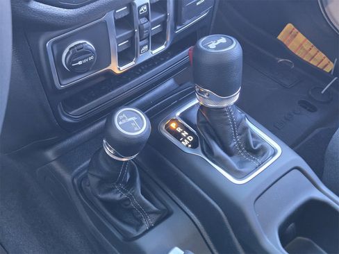 New 2026 Jeep Wrangler Unlimited Sport image 19