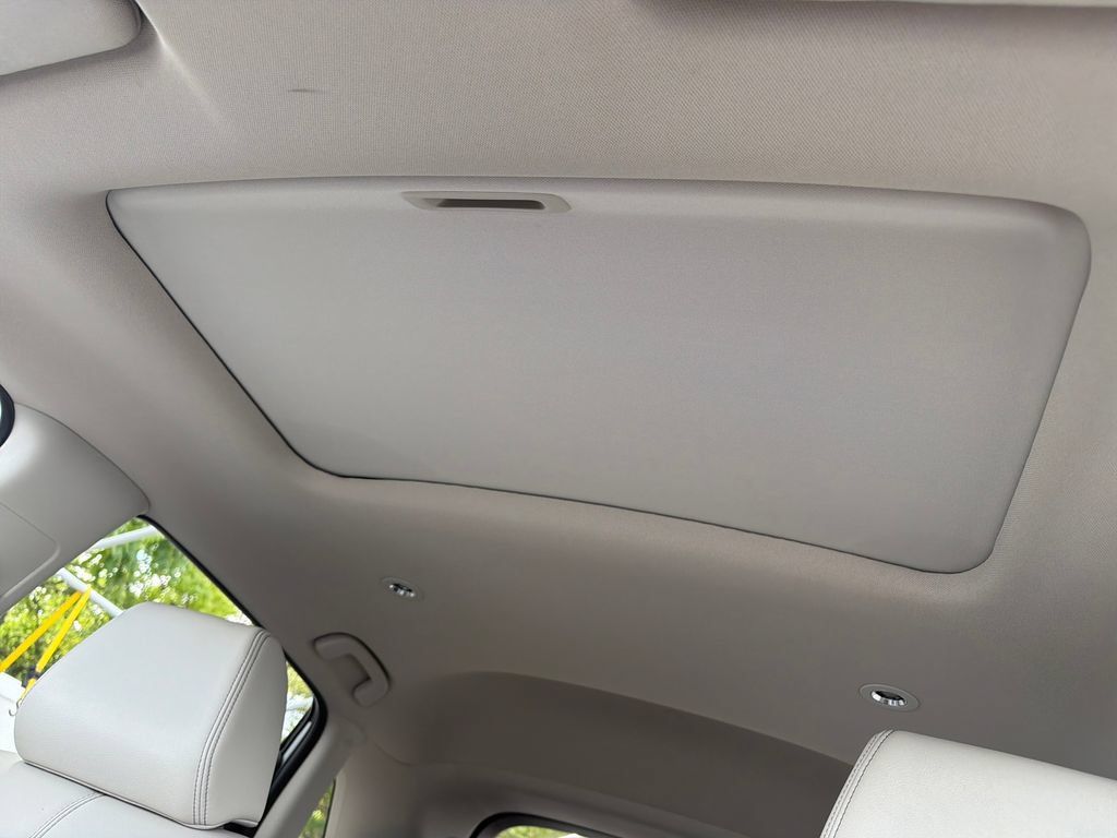 Used 2026 Honda HR-V EX-L image 20