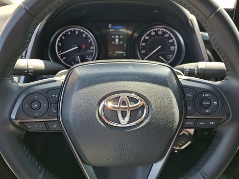 Used 2024 Toyota Camry SE FWD image 19