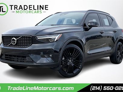Used 2024 Volvo XC40 B5 Ultimate w/ Protection Package Premier