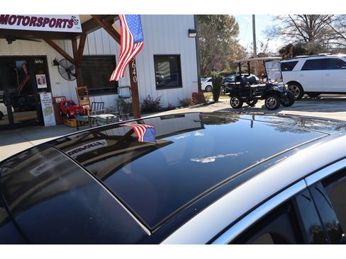 Used 2015 Mercedes-Benz C 300 4MATIC Sedan image 43