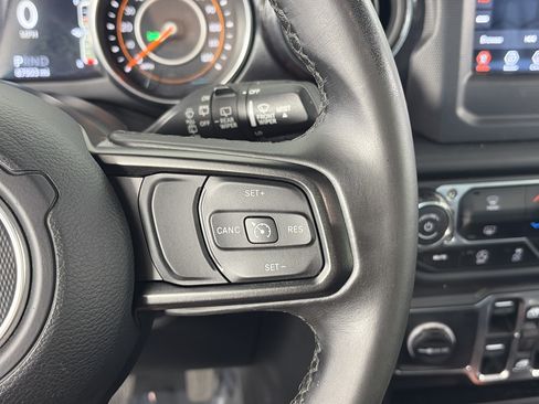 Used 2020 Jeep Wrangler Unlimited Sport AWD/4WD image 28