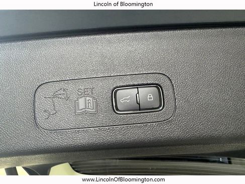 New 2026 Lincoln Aviator Reserve AWD/4WD image 32