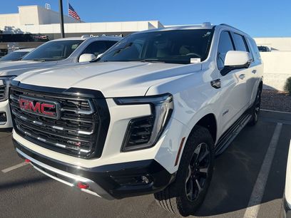 Used 2025 GMC Yukon XL AT4