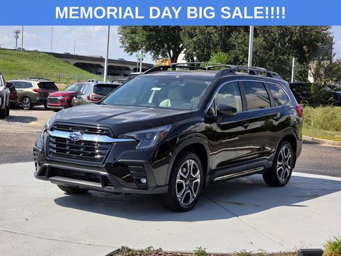 Used 2025 Subaru Ascent Limited AWD/4WD image 7