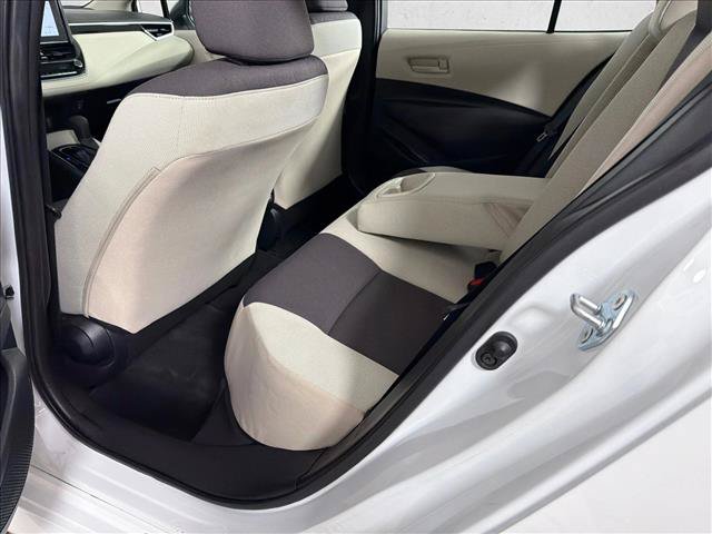Used 2025 Toyota Corolla LE FWD image 20
