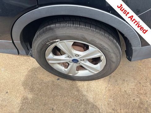 Used 2016 Ford Escape S FWD image 15
