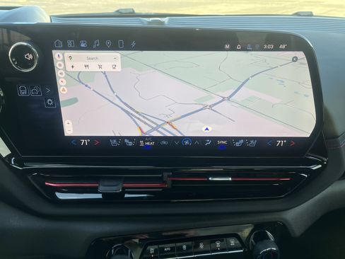 Used 2024 Chevrolet Silverado EV RST image 33