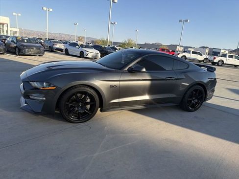 Used 2019 Ford Mustang GT w/ Black Accent Package RWD image 8