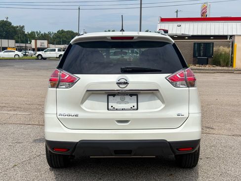 Used 2015 Nissan Rogue SL w/ SL Premium Package FWD image 10