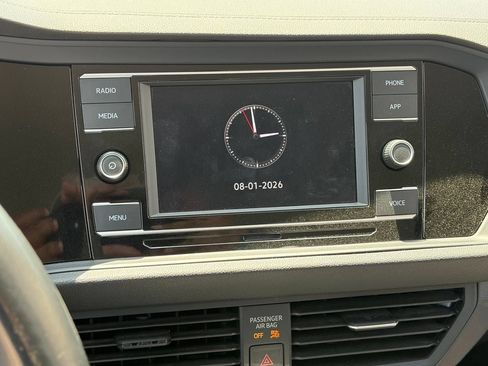 Used 2024 Volkswagen Jetta S FWD image 9
