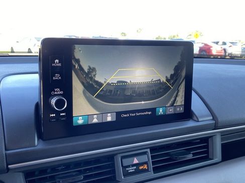 Used 2023 Honda Pilot Touring image 36