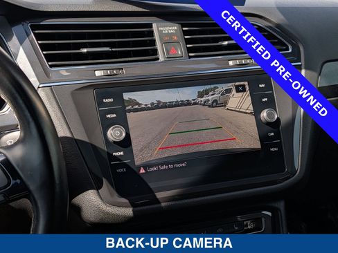Used 2021 Volkswagen Tiguan SEL Premium R-Line AWD/4WD image 32