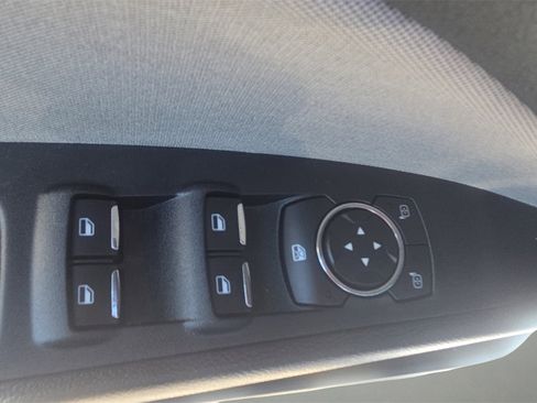 Used 2018 Ford Fusion S image 23