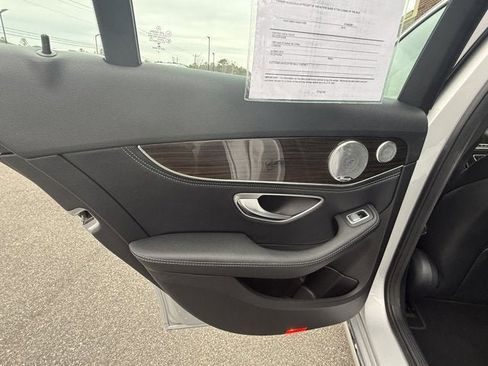 Used 2015 Mercedes-Benz C 300 Sedan image 13