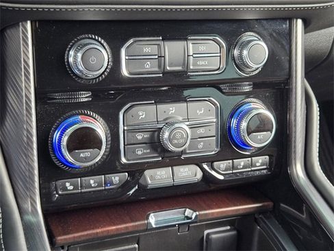 Used 2024 GMC Yukon Denali Ultimate image 25