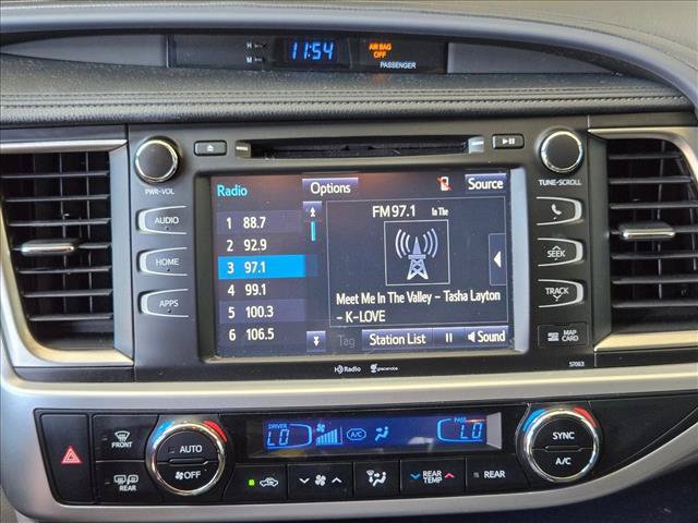 Used 2015 Toyota Highlander XLE FWD image 14