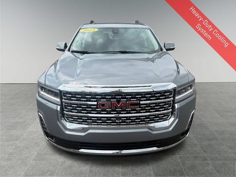 Used 2023 GMC Acadia Denali w/ Denali Ultimate Package FWD image 10