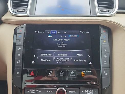 Used 2019 INFINITI QX50 Essential w/ Premium Heat Package AWD/4WD image 31