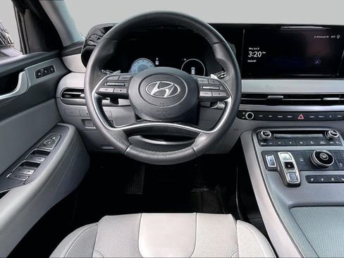 Used 2024 Hyundai Palisade SEL FWD image 6