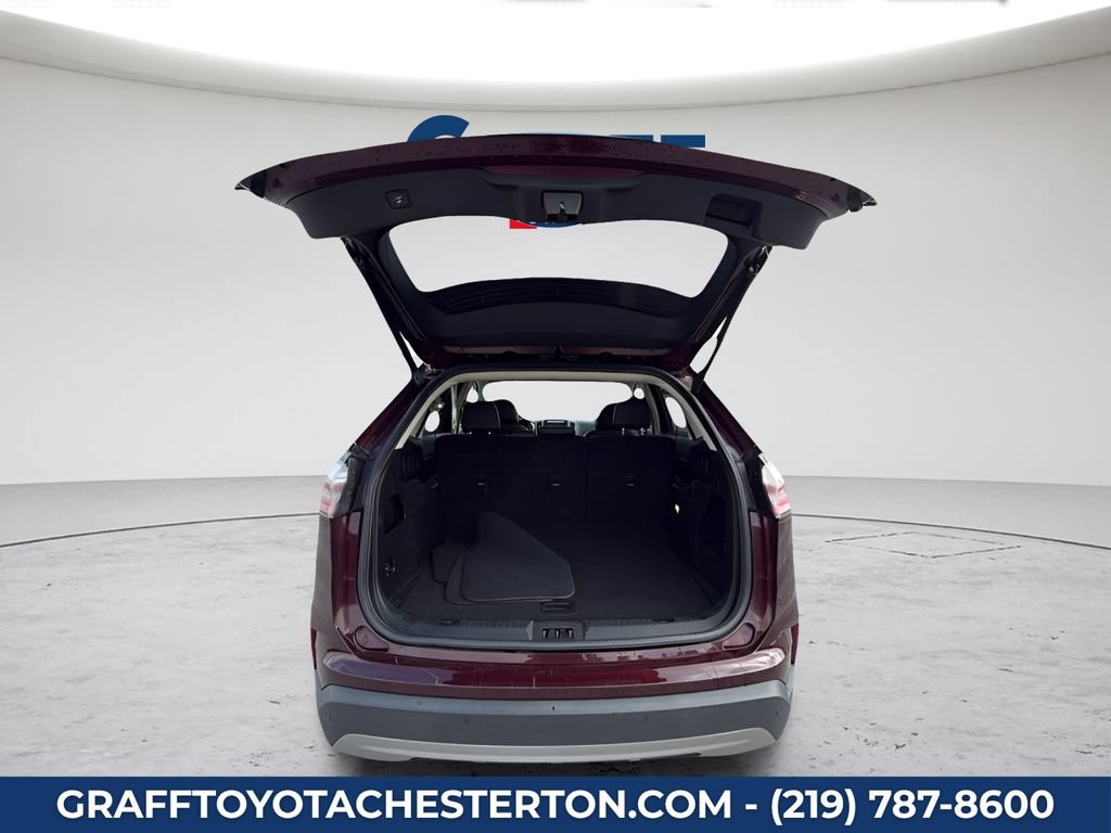 Used 2021 Ford Edge SEL w/ Convenience Package AWD/4WD image 16