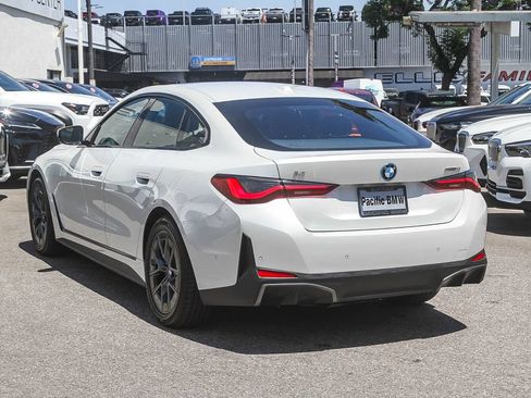 Used 2023 BMW i4 eDrive35 w/ Premium Package RWD image 4