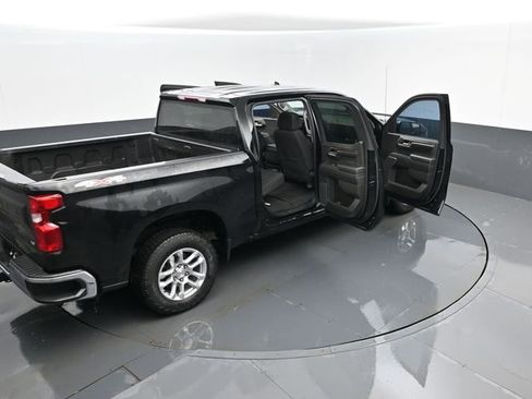 Used 2024 Chevrolet Silverado 1500 LT AWD/4WD image 27
