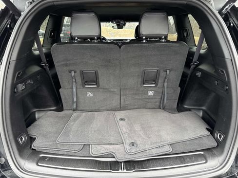 Used 2023 Jeep Grand Cherokee L Laredo image 27