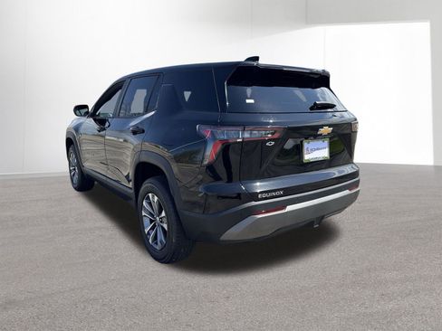 Used 2025 Chevrolet Equinox LT FWD image 28