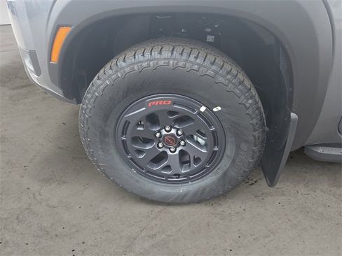 New 2026 Nissan Frontier PRO-4X w/ Pro-4x Convenience Package image 14