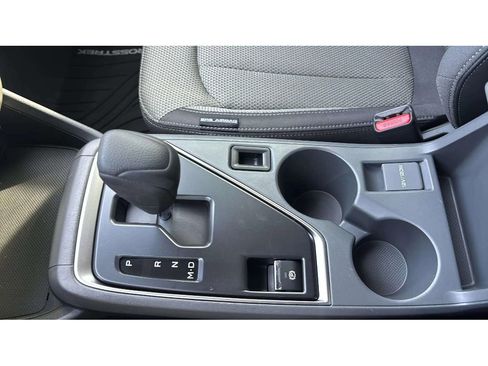 Used 2024 Subaru Crosstrek 2.0i Premium image 20