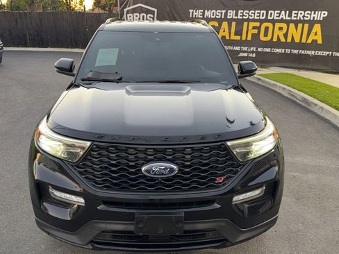 Used 2020 Ford Explorer ST w/ ST Street Pack image 11