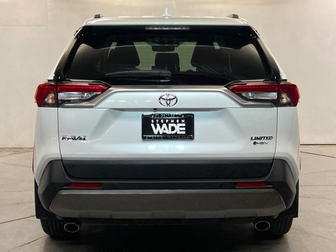Certified 2025 Toyota RAV4 Limited w/ Advanced Technology Package AWD/4WD image 4