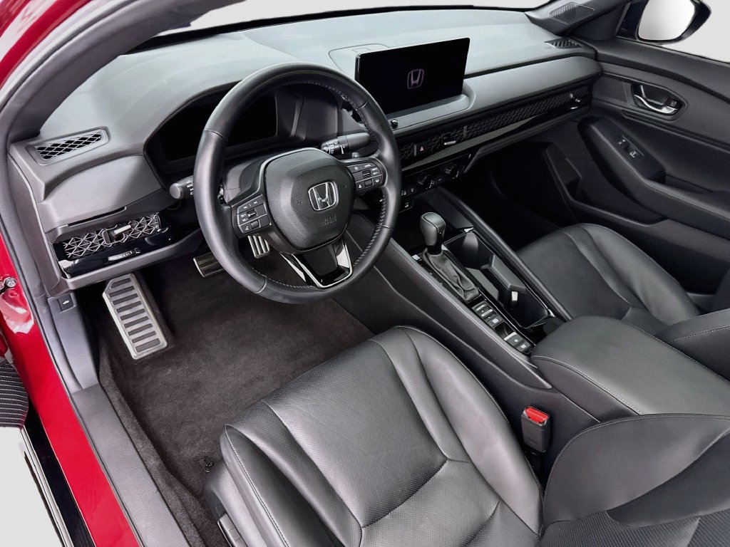 Used 2024 Honda Accord Sport image 9