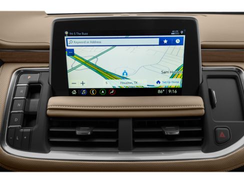 Used 2021 Chevrolet Tahoe Premier w/ Premium Package AWD/4WD image 13