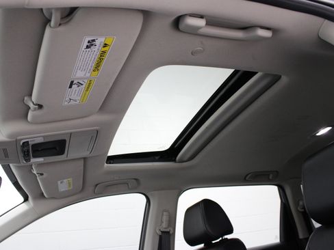 Used 2025 Honda CR-V EX-L image 27