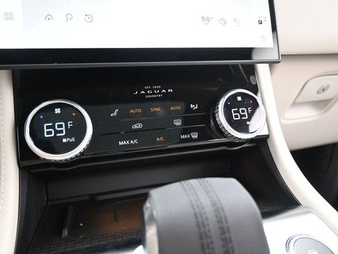 New 2026 Jaguar F-PACE R-Dynamic S image 25