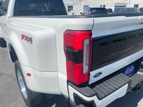New 2026 Ford F450 Platinum w/ FX4 Off-Road Package AWD/4WD image 34